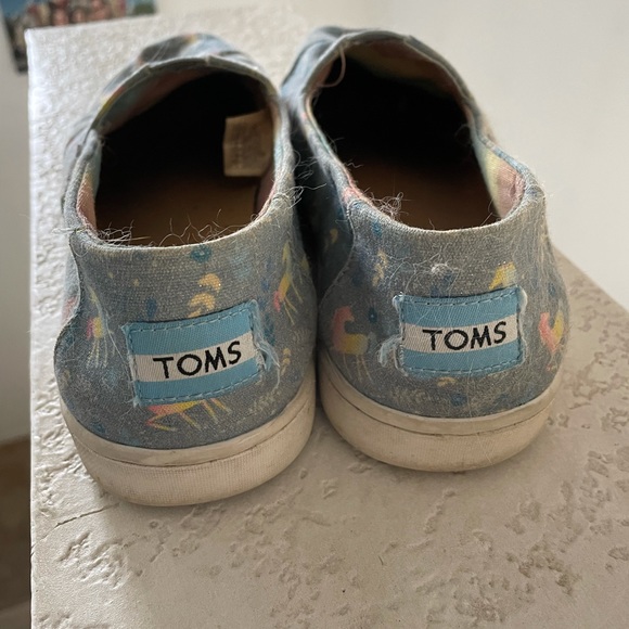 Women's Size 7/Girls size 5 Toms Unicorn flats - Picture 2 of 5